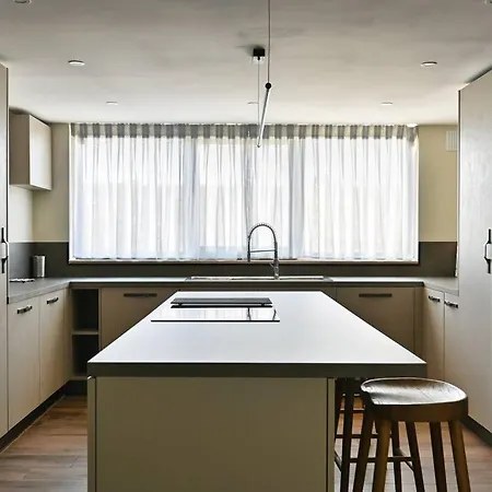 Luxurious Maisonette With Pool & Hot Tub In Xagħra