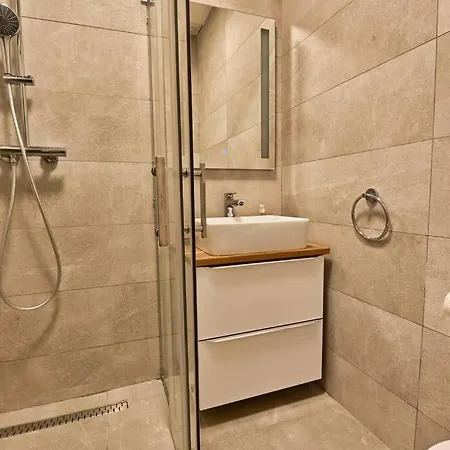 Daire Luxurious Maisonette With Pool In Xagħra