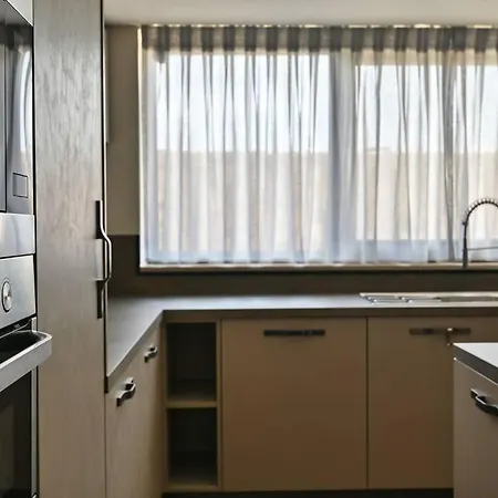 Luxurious Maisonette With Pool In *