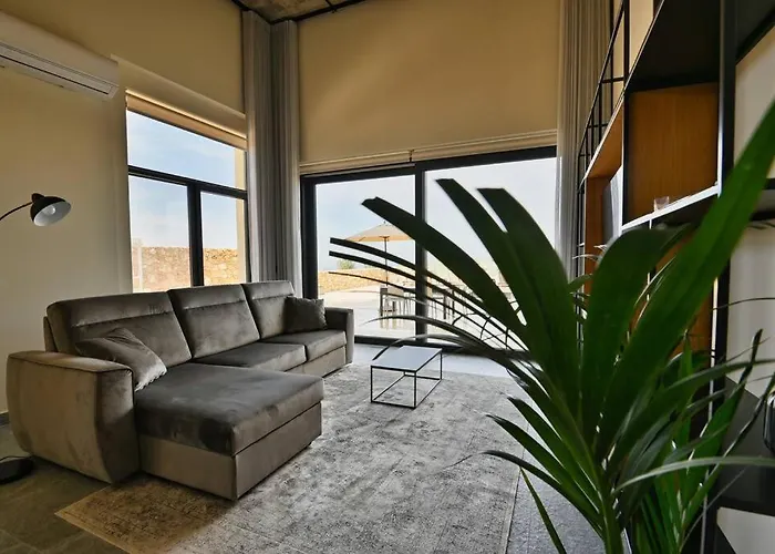 Appartamento Luxurious Maisonette With Pool & Hot Tub In