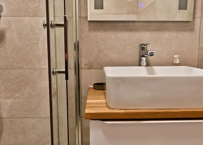 Appartamento Luxurious Maisonette With Pool & Hot Tub In Xagħra