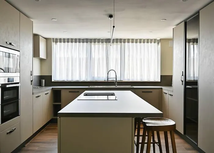 Luxurious Maisonette With Pool & Hot Tub In Xagħra