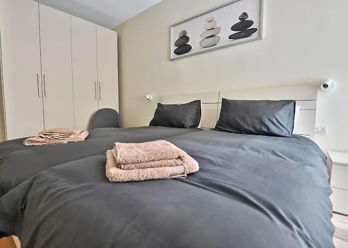 Luxurious Maisonette With Pool & Hot Tub In Appartamento *