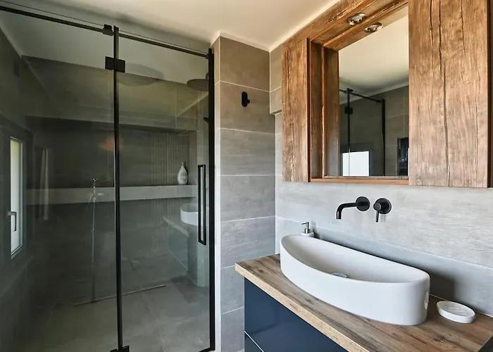 Luxurious Maisonette With Pool & Hot Tub In * Xagħra